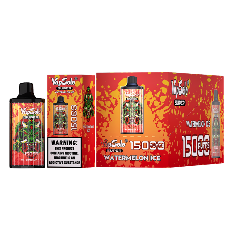 Titel: VapSolo Super Watermelon Ice 1500 Züge – Verpackung (Alternativtext): Abbildung der Verpackung der VapSolo Super Watermelon Ice E-Zigarette. Das Bild zeigt ein kleines Gerät und seine Box mit dem Hinweis auf 1500 Züge und einem Warnhinweis zur Nikotinsucht. Bildunterschrift: VapSolo Super Watermelon Ice bietet 1500 Züge erfrischenden Wassermelonen-Eis-Geschmack in einer stylischen Verpackung. Beschreibung: Das Bild zeigt die VapSolo Super Watermelon Ice, eine E-Zigarette mit einem markanten Design, das Geschmack und Zugkapazität hervorhebt. Die Verpackung hebt die 1500 Züge hervor und enthält einen Warnhinweis zur Nikotinsucht – ein modernes Dampferlebnis, das perfekt zum Thema passt. Bilddateiname: vapsolo-super-watermelon-ice-1500-puffs.png
